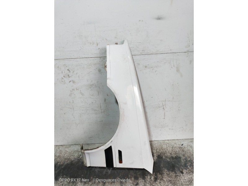 Recambio de aleta delantera izquierda para volvo serie 440 turbo referencia OEM IAM   