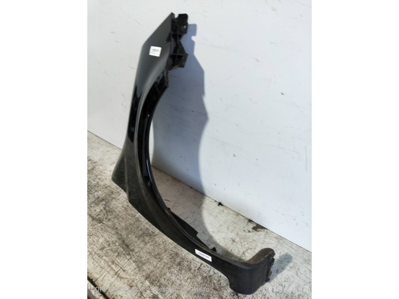 Recambio de aleta delantera derecha para renault modus confort dynamique referencia OEM IAM   