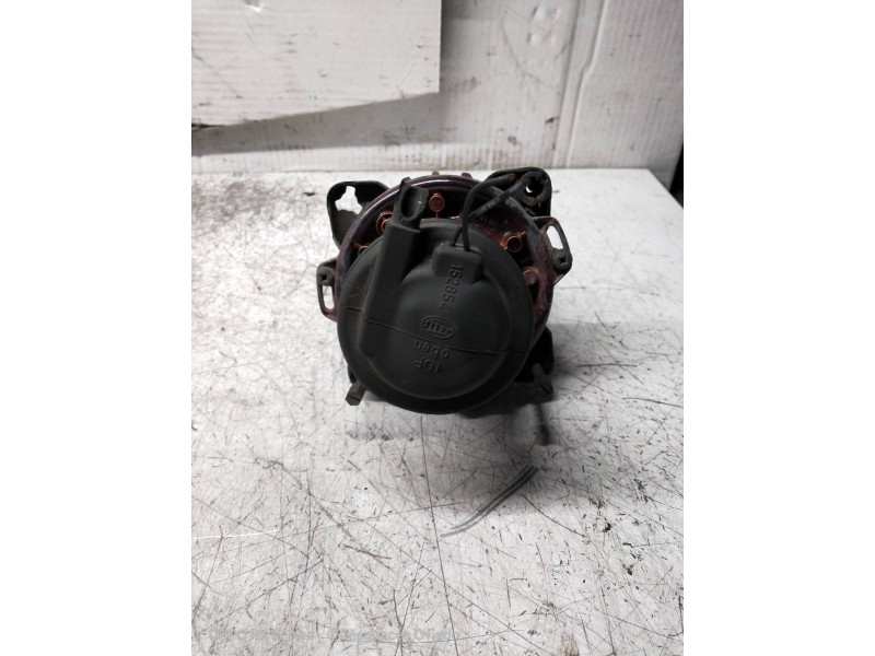 Recambio de faro antiniebla derecho para santana 300 20hdi referencia OEM IAM   