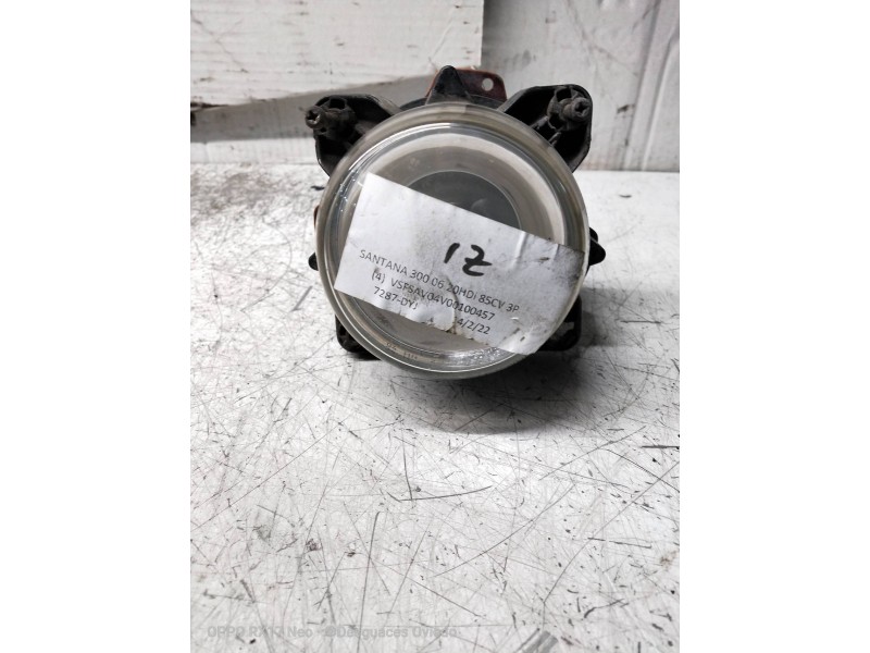 Recambio de faro antiniebla izquierdo para santana 300 20hdi referencia OEM IAM   
