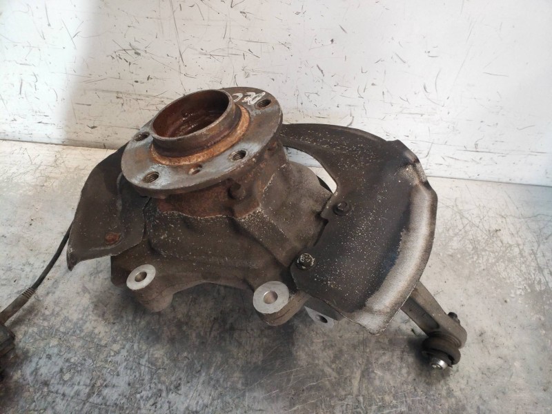 Recambio de mangueta delantera izquierda para bmw serie 6 coupe (e63) 4.4 v8 32v cat referencia OEM IAM 6762017  