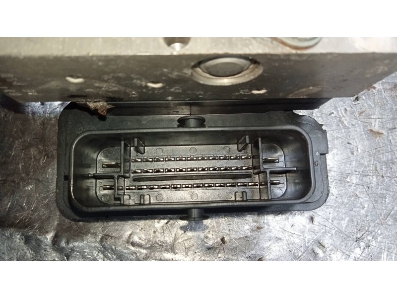 Recambio de abs para dacia sandero podium referencia OEM IAM 0265243365 476608644R 