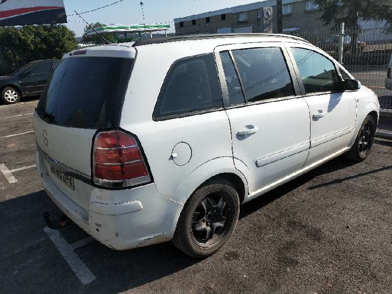 opel zafira b del año 2005