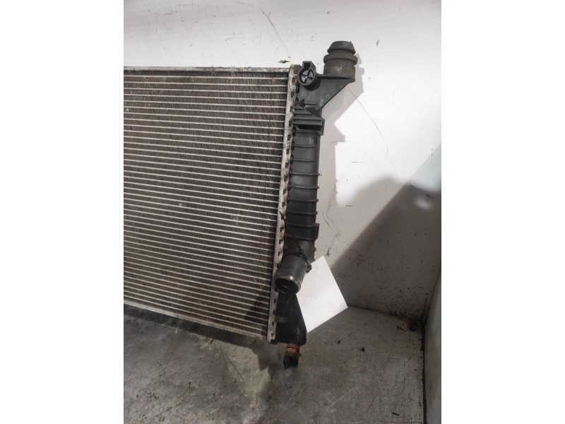 Recambio de radiador agua para ford focus berlina (cap) ghia referencia OEM IAM 3M5H8005RK  