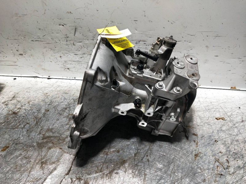 Recambio de caja cambios para opel vectra c berlina 1.8 16v cat (z 18 xe / 2h9) referencia OEM IAM F17W394 A11621 W394