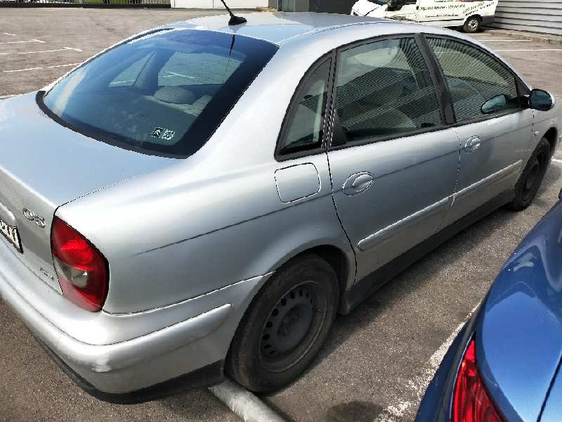 citroen c5 berlina del año 2004