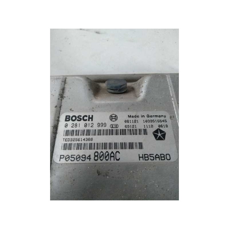 Recambio de centralita motor uce para chrysler voyager (rg) 2.8 crd lx grand voyager referencia OEM IAM 0281012999 P05094800AC H