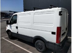 iveco daily caja cerrada (1999 =>) del año 2001 2
