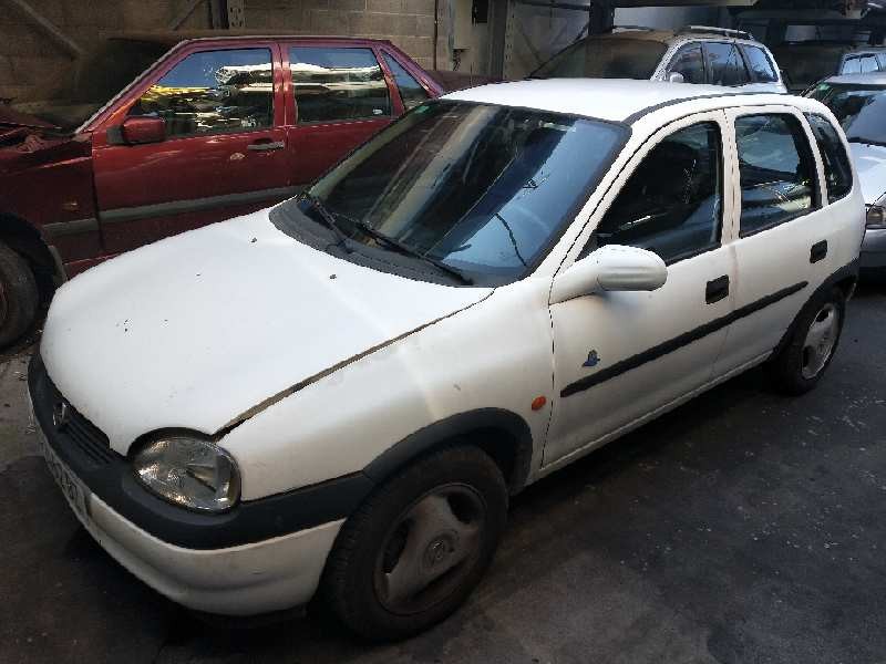 opel corsa b del año 1998