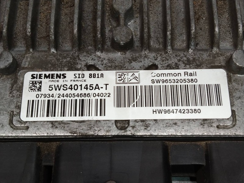 Recambio de centralita motor uce para peugeot 307 (s1) xr referencia OEM IAM 5WS40145AT SW9653205380 HW9647423380 SID801A