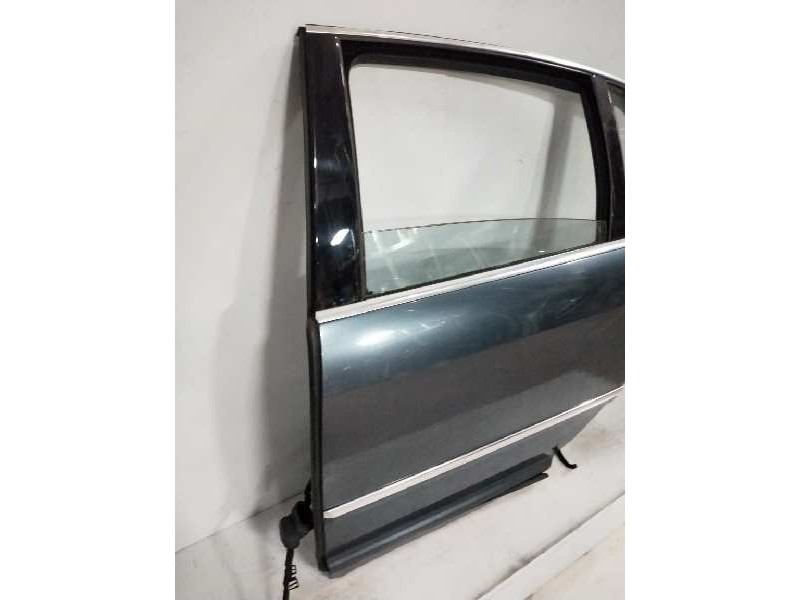 Recambio de puerta trasera izquierda para volkswagen phaeton (3d2/3d8) 6.0 w12 48v cat (ban) referencia OEM IAM   
