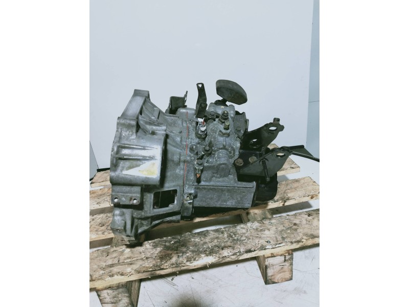 Recambio de caja cambios para toyota avensis wagon (t25) 2.0 16v cat referencia OEM IAM   