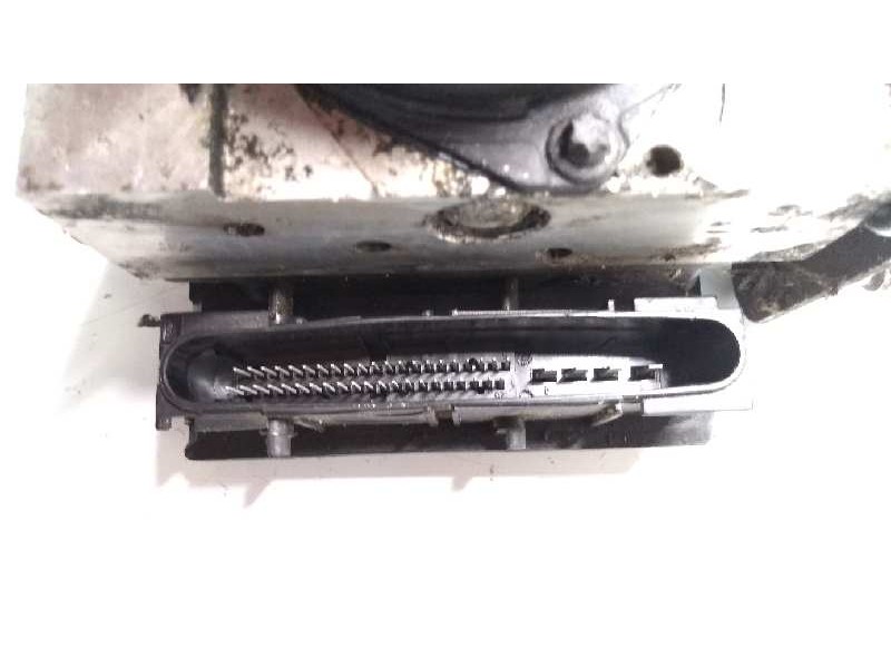 Recambio de abs para mercedes vito caja cerrada 6.03  2.1 cdi referencia OEM IAM 0265235169 0265950600 A0014461689