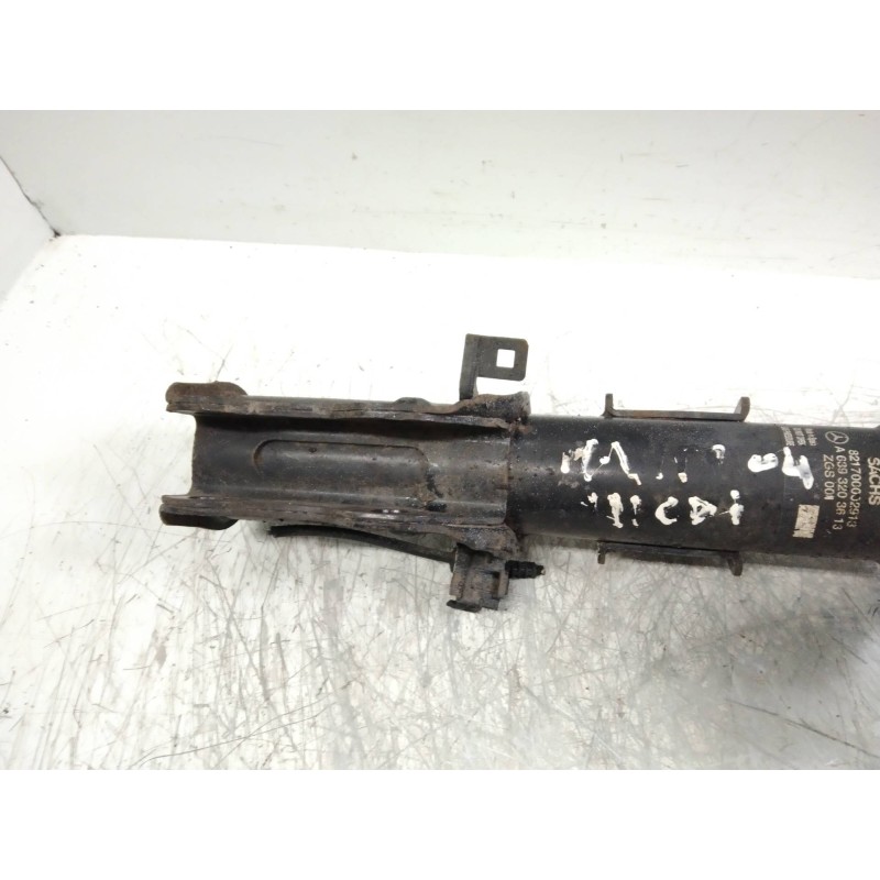 Recambio de amortiguador delantero izquierdo para mercedes vito caja cerrada 6.03  2.1 cdi referencia OEM IAM A6393203613  