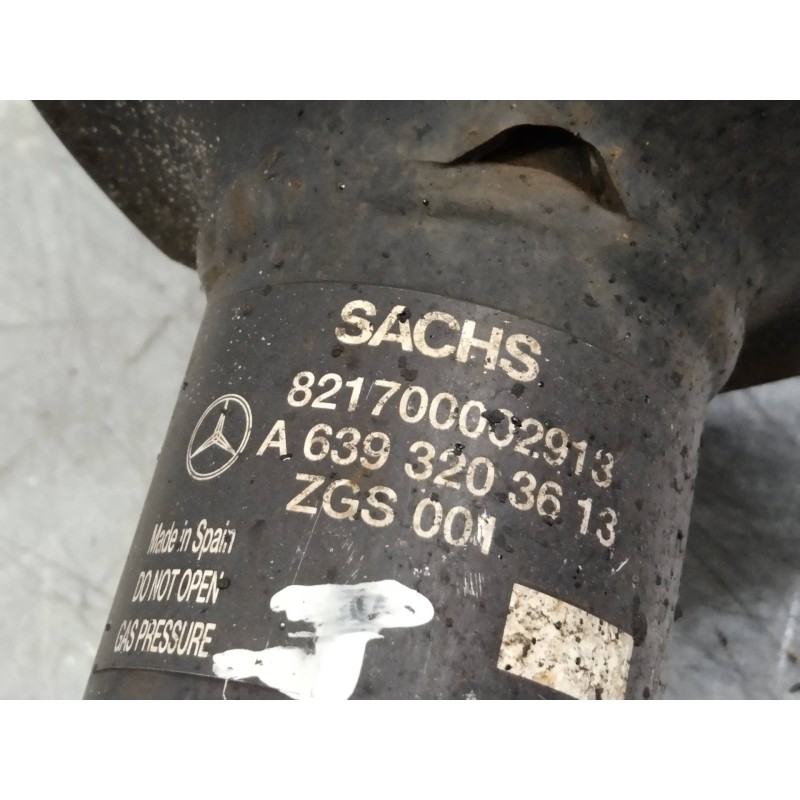 Recambio de amortiguador delantero izquierdo para mercedes vito caja cerrada 6.03  2.1 cdi referencia OEM IAM A6393203613  