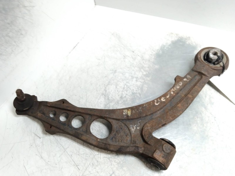 Recambio de brazo suspension inferior delantero derecho para fiat punto berlina (188) 1.9 d (i) referencia OEM IAM   