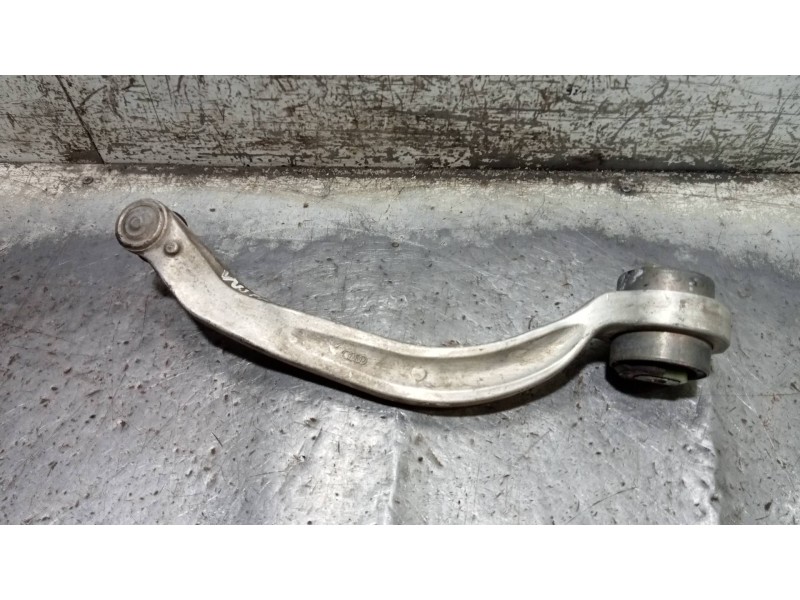 Recambio de brazo suspension inferior delantero izquierdo para volkswagen passat berlina (3b2) comfortline referencia OEM IAM   