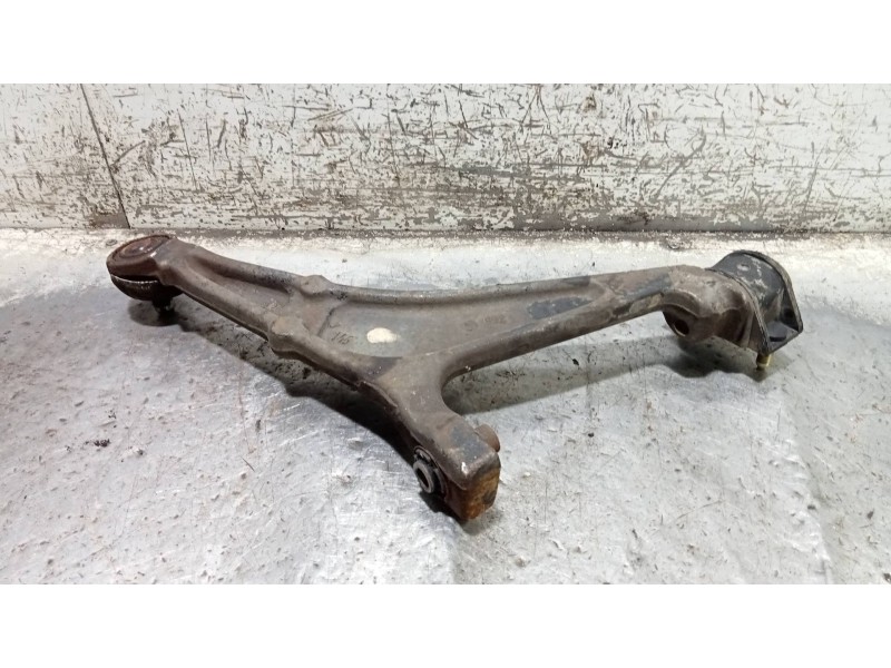 Recambio de brazo suspension inferior delantero izquierdo para citroen ax first referencia OEM IAM   