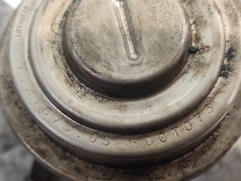 Recambio de valvula egr para audi a6 avant (4b5) 2.5 tdi referencia OEM IAM 72167505  