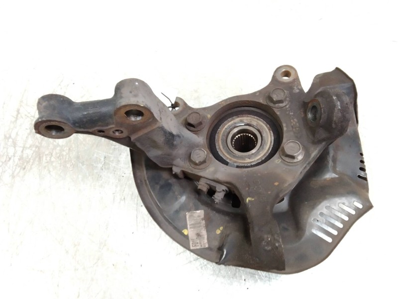 Recambio de mangueta delantera izquierda para toyota auris 1.6 16v cat referencia OEM IAM   