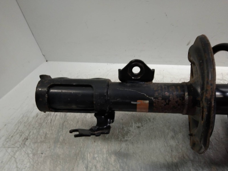 Recambio de amortiguador delantero derecho para toyota verso advance referencia OEM IAM   