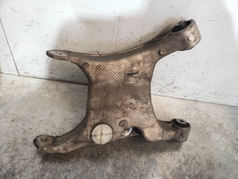 Recambio de brazo suspension inferior trasero izquierdo para bmw serie 6 coupe (e63) 4.4 v8 32v cat referencia OEM IAM 333267559