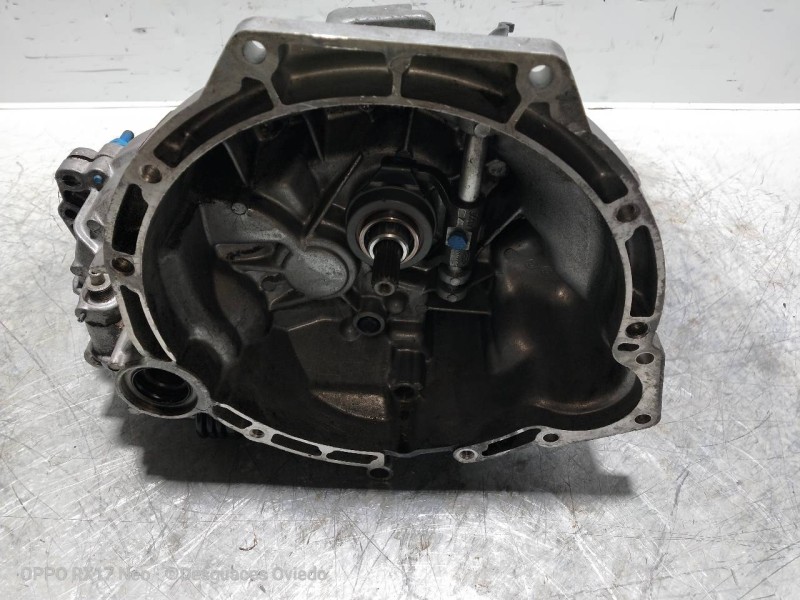 Recambio de caja cambios para ford fiesta berl./express 900.cc referencia OEM IAM 84TTGB F0F 5E24 