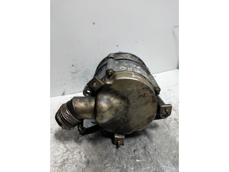 Recambio de alternador para fiat punto berl. (176) td sx / td 70 sx referencia OEM IAM 0120488270 BOSCH 