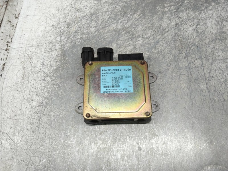 Recambio de centralita direccion para citroen c3 1.4 sx plus referencia OEM IAM 9645460880 6900000397 