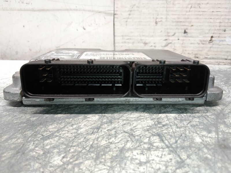 Recambio de centralita motor uce para volkswagen polo (9n1) highline referencia OEM IAM IAW4MVGP 6160106602 036906034GP