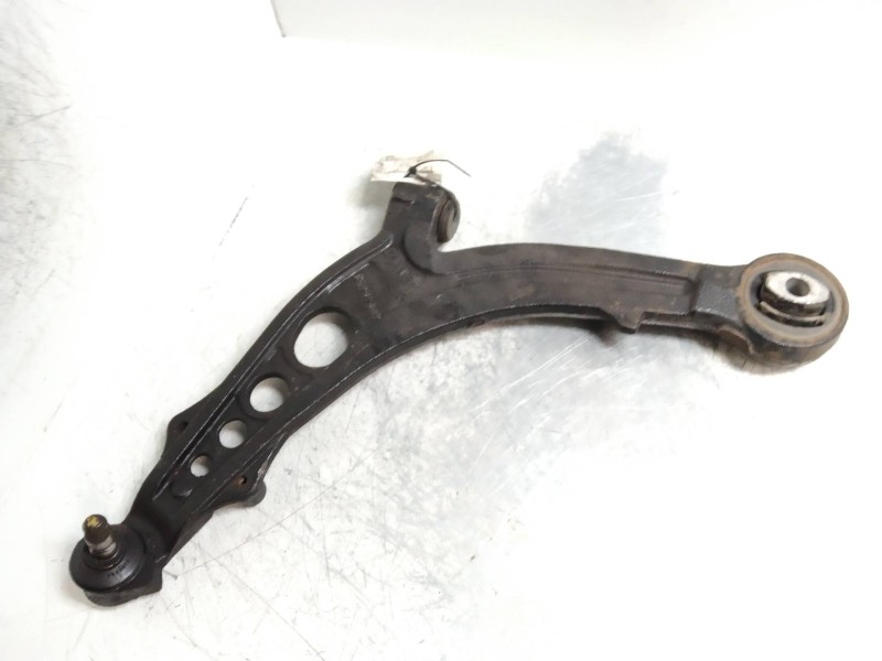 Recambio de brazo suspension inferior delantero izquierdo para fiat punto berlina (188) 1.2 cat referencia OEM IAM   