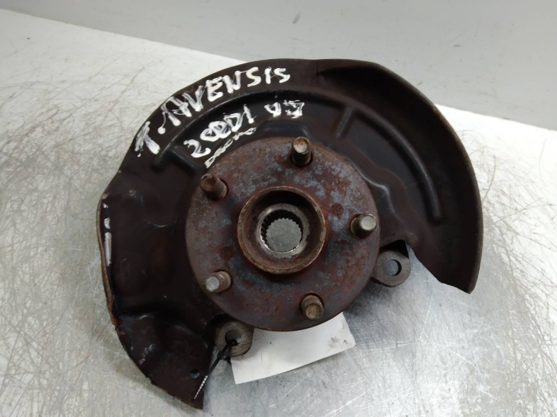 Recambio de mangueta delantera derecha para toyota avensis berlina (t 22) 2.0 turbodiesel cat referencia OEM IAM   