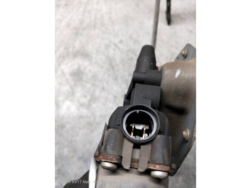 Recambio de elevalunas delantero derecho para ford transit mod.2000 caja abierta ft 330 2.4 corto referencia OEM IAM 400474  2P