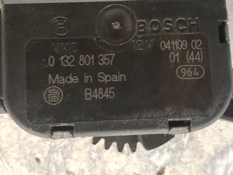 Recambio de motor apertura trampillas climatizador para seat ibiza sc (6j1) bocanegra referencia OEM IAM 0132801357  