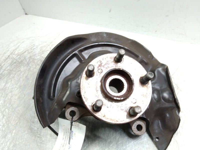 Recambio de mangueta delantera izquierda para toyota avensis berlina (t 22) 1.6 16v referencia OEM IAM   