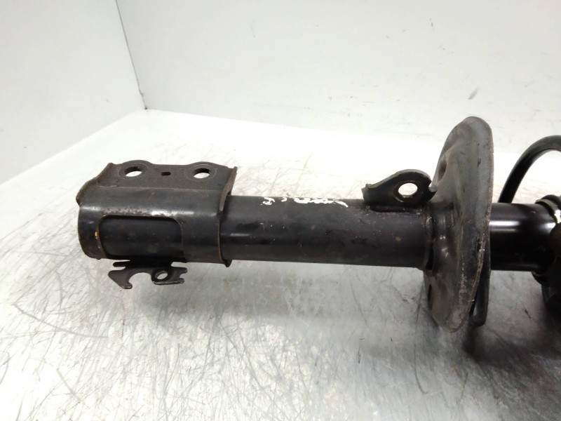Recambio de amortiguador delantero izquierdo para toyota yaris (ksp9/scp9/nlp9) 1.4 turbodiesel cat referencia OEM IAM   