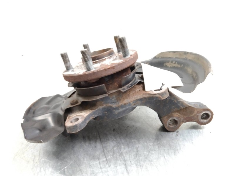 Recambio de mangueta delantera derecha para toyota avensis monovolumen (t22) 1.8 16v cat referencia OEM IAM   