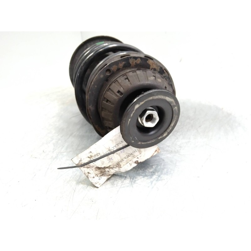 Recambio de amortiguador delantero derecho para toyota yaris (ksp9/scp9/nlp9) 1.4 turbodiesel cat referencia OEM IAM   