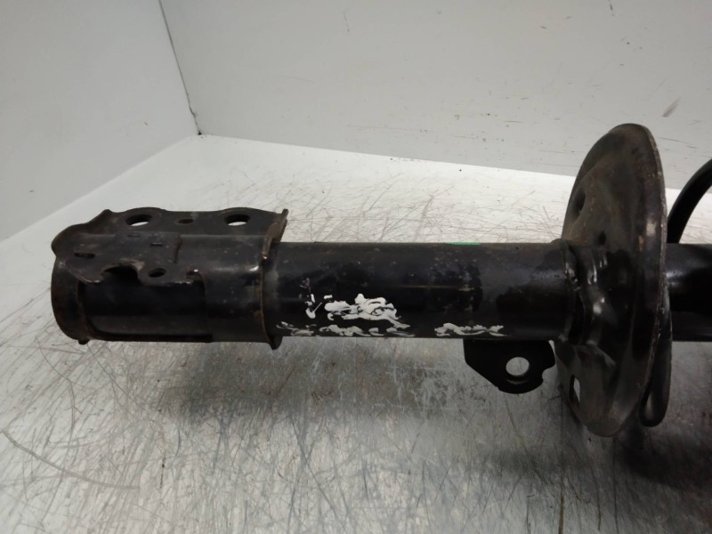 Recambio de amortiguador delantero derecho para toyota yaris (ksp9/scp9/nlp9) 1.4 turbodiesel cat referencia OEM IAM   