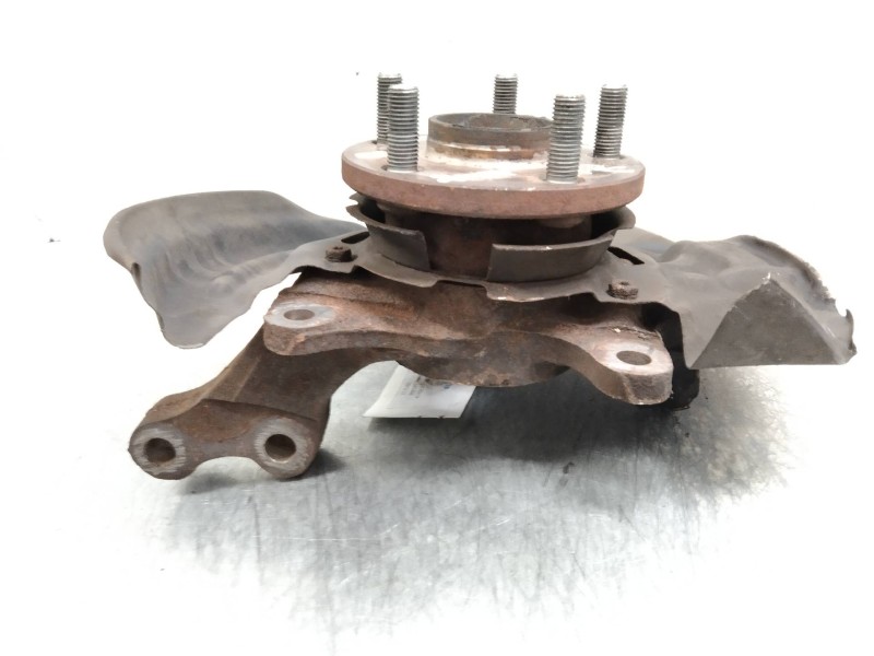 Recambio de mangueta delantera izquierda para toyota avensis berlina (t 22) 2.0 d4-d luna (5-ptas.) referencia OEM IAM   