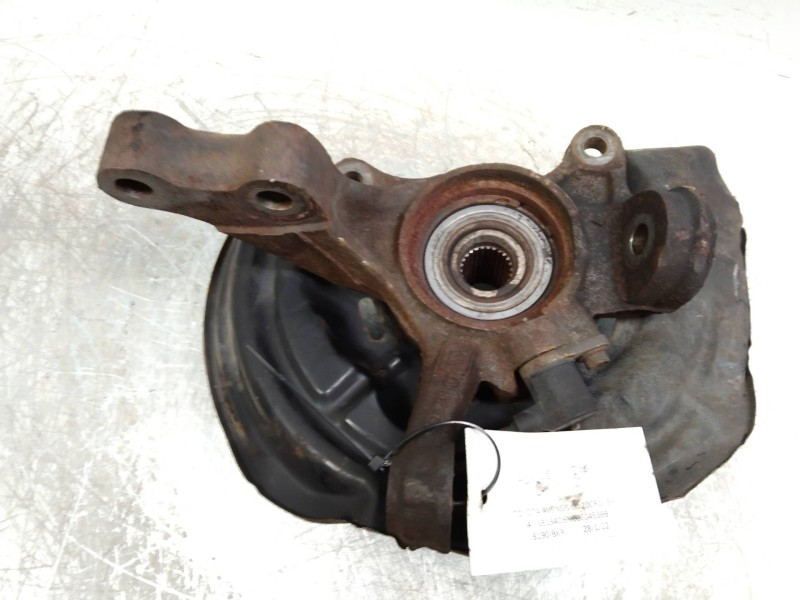 Recambio de mangueta delantera izquierda para toyota avensis berlina (t 22) 2.0 d4-d luna (5-ptas.) referencia OEM IAM   