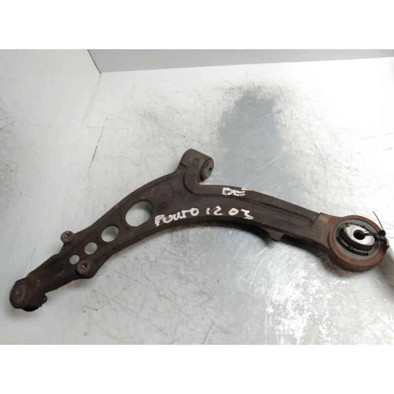 Recambio de brazo suspension inferior delantero derecho para fiat punto berlina (188) 1.2 cat referencia OEM IAM   