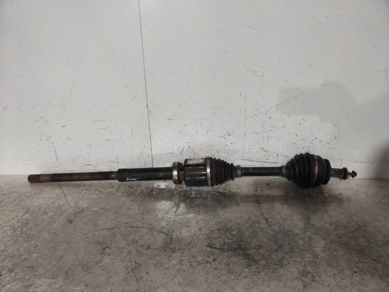 Recambio de transmision delantera derecha para volvo xc70 d5 awd ocean race referencia OEM IAM 30681081  