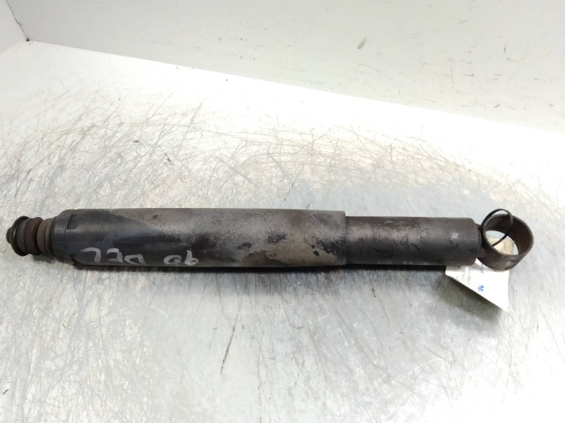 Recambio de amortiguador delantero para toyota land cruiser (j7) 2.5 td referencia OEM IAM   