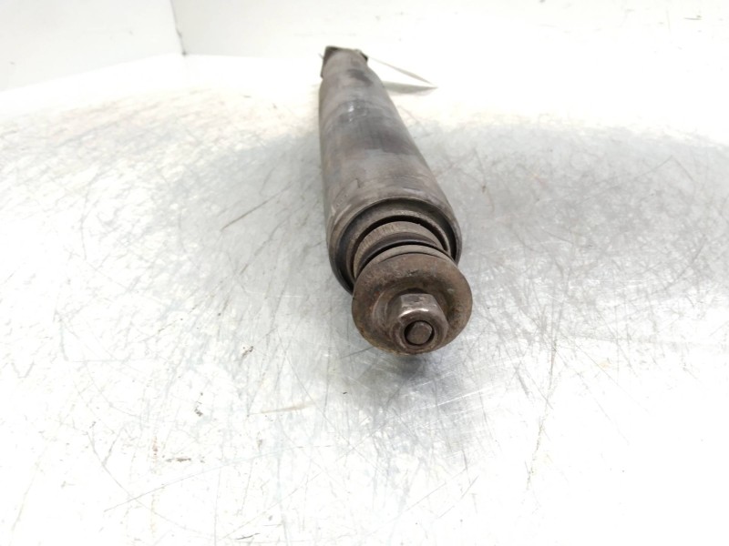 Recambio de amortiguador delantero para toyota land cruiser (j7) 2.5 td referencia OEM IAM   