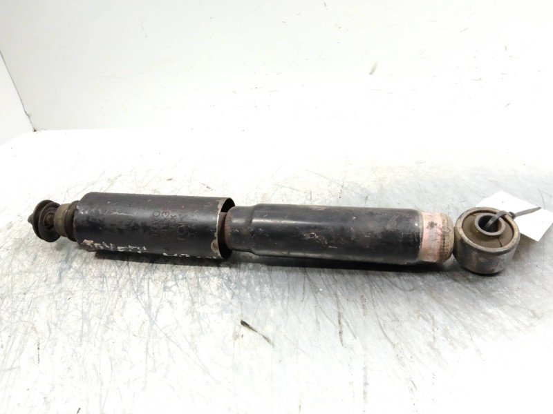 Recambio de amortiguador delantero para toyota hilux 2.4 referencia OEM IAM   