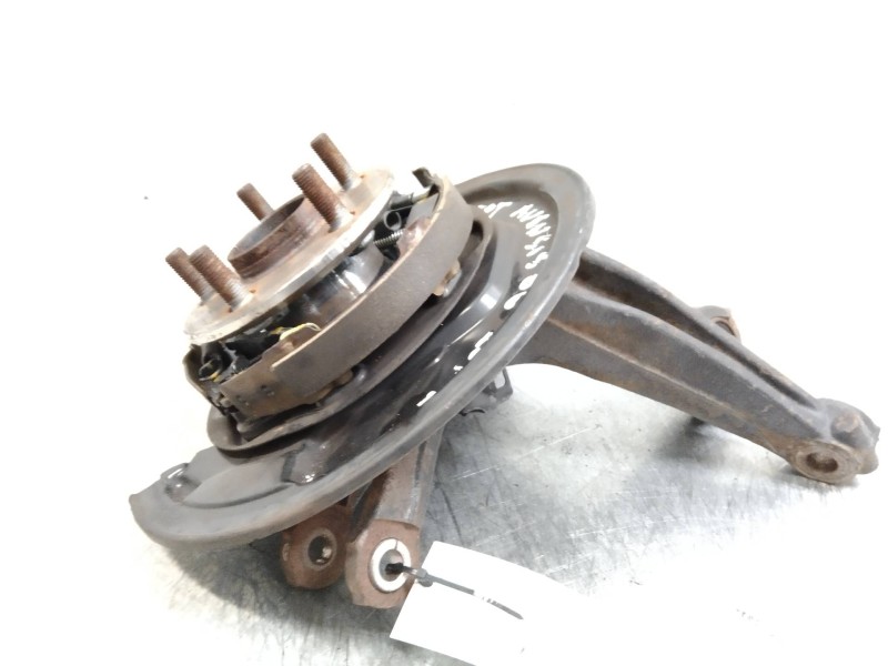 Recambio de mangueta trasera derecha para toyota avensis berlina (t25) referencia OEM IAM   