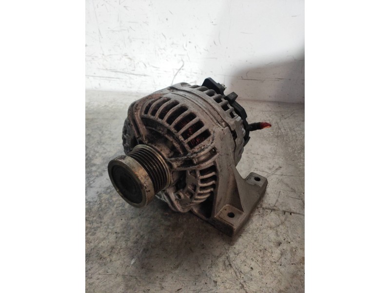Recambio de alternador para volvo xc70 d5 awd ocean race referencia OEM IAM 0124525521  BOSCH