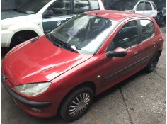peugeot 206 berlina del año 2001