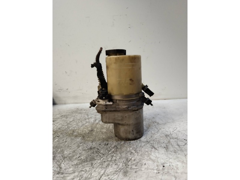 Recambio de bomba direccion para opel vectra c berlina club referencia OEM IAM   